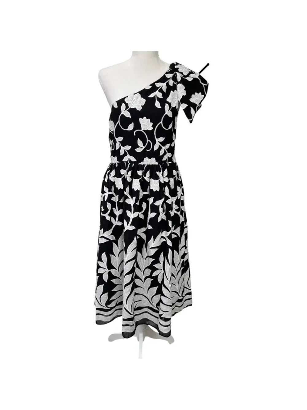Anthropologie Black & White Floral One-Shoulder Embroidered Midi Dress Size 10